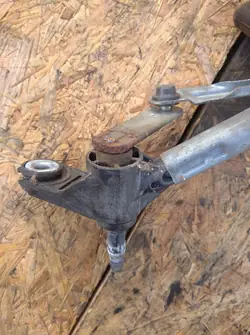 Mécanisme d'essuie-glace pour Renault Kangoo II 8200409692