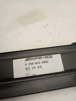 Étagre à colis Mercedes OEM A1908100009 - Occasion
