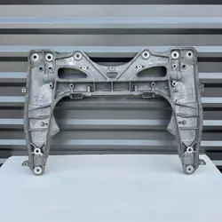 Subestrutura dianteira Porsche 991 OEM 991341081 - Usado
