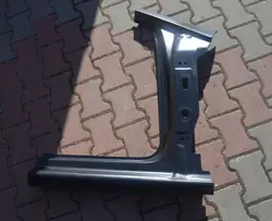 OEM 5F9809606B SEAT Leon III Rechte vordere Schwellerverkleidung