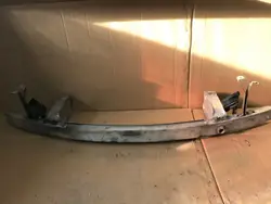 C-KLASA W204 Trave Anteriore + Zone