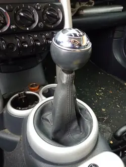 Pommeau de levier de vitesse OEM MM-1601-26 Mini One R50