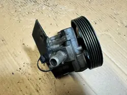 Bomba de dirección asistida Citroen Berlingo III 1.6HDI ZF 9685555580