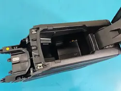 Tunneli käsinoja OEM 98233777280 Peugeot 2008 II:lle