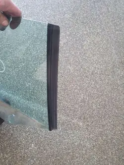 Vitre arrière droite OEM 43R00050 pour Peugeot 307 CC