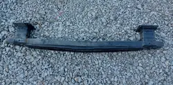 Taka-akselipalkki OEM 2K7807586 Volkswagen Caddy:lle