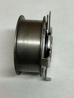 Galet tendeur distribution OEM 03L109243B - Occasion