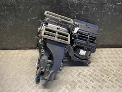 Boîtier de soufflante Jeep Compass 2020 OEM 00521546110