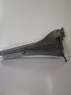 Joint de pare-brise droit CITROEN C3 III OEM 9811935377