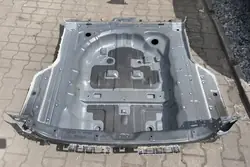 Kia CEED III Heckstoßstange OEM CEED III KOMBI PAS TYLNY 1K