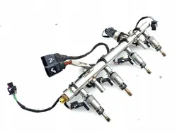 Carril de inyección Audi Q5 Gasolina OEM 06K133317AA