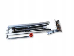 Macaco Mercedes-Benz C W203 OEM A2035830315