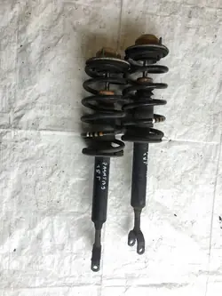 Ammortizzatore anteriore VW PASSAT B5 1.9L diesel 3B0413031AB