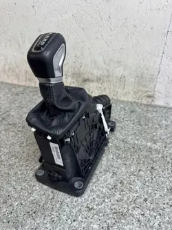Levier de Sélection de Vitesse OEM 32240020 Volvo XC60 II