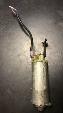 Moteur de siège Mercedes-Benz S W140 OEM 0130002439