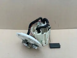 Polttoainepumppu OPEL ASTRA H III 1.6 16V