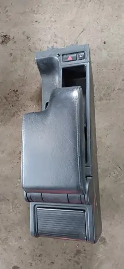 Käsinoja OEM 8213678 BMW E46:lle - Nahka