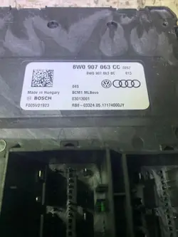 Audi Mukavuusmoduuli F005V01923 A4 Avant 2017