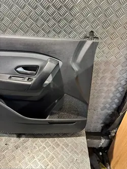 Renault Express Dörrpanel Höger eller Vänster 2021
