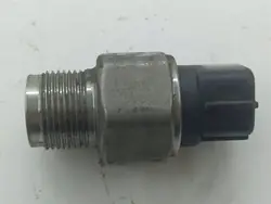 Sensor pressão combustível Toyota OEM AMD108860 - Usado