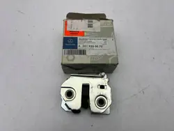 Serrure Coffre Mercedes W638 OEM A0009200072 - Occasion