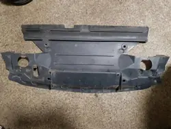 Peça compartimento motor BMW OEM 51718119045 E36