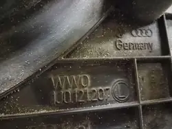 Fläktkåpa OEM 1J0121207L Audi A3 VW Golf IV