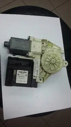Fönsterhissmotor OEM 959801A för Audi A3 8P