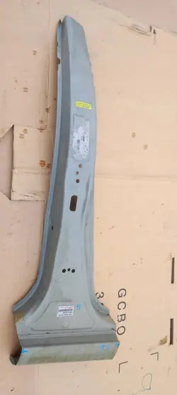 Toyota Yaris III B-Pillar OEM 61411-0D150