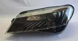 Linker Xenon-LED-Scheinwerfer Skoda Superb III