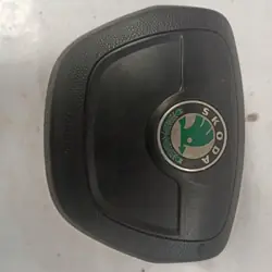 Skoda Roomster förarens krockkudde OEM 5J0880201K