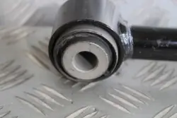 Taka poikittaispalkki OEM 96626425 Chevrolet Captivalle