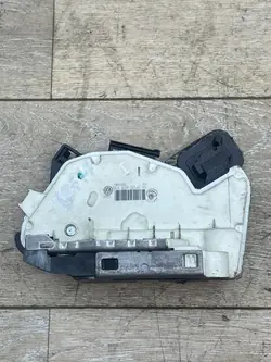 Bakre Vänstra Dörrlås SEAT LEON III 5K4839015AE