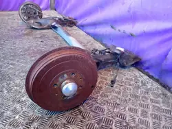 OEM Zawada-378944- Bakaxelbalk för Fiat Grande Punto