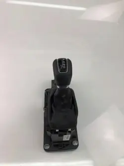 Pommeau de levier Volvo OEM BQ8AA - État utilisé