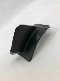 Cobertura farol traseiro esquerdo VW 5H9945311A - Usado