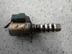 Nissan OEM Vaihtelevan Venttiilikammion Solenoidi