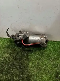 AUDI Q7 (4M) Suspension Compressor 4M0616005H