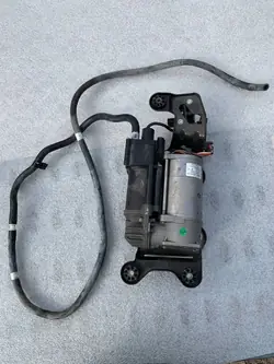 Compressore Sospensione BMW X5 X6 F15 F16