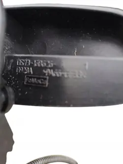 Pieza Ford OE DS73-16B626A usada
