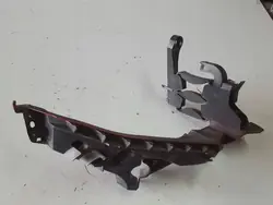 Suporte de farol direito Audi A4 OE 8K0805608C