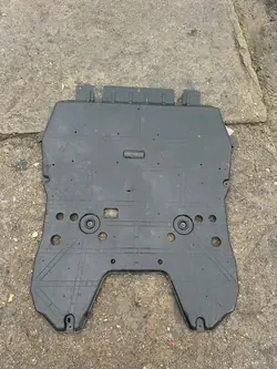 Lower Engine Cover Peugeot 308 II T9