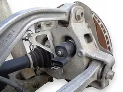 Porsche Panamera 970 Taka-Akselinivel Vasen OEM 97033161102