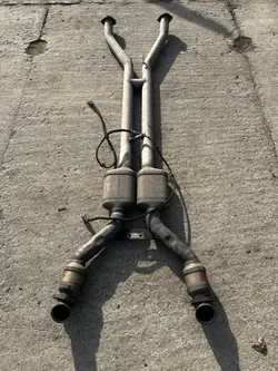 Catalyseur Central OEM 25317908 pour Corvette C5