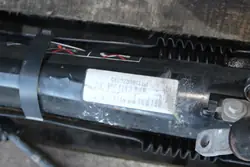 Opel Combo E bakaxelbalk fjädring OEM 5781904