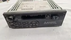Radio Mitsubishi OEM ME2420X7243519 K93008 - Occasion