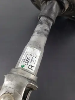 Eje de columna de dirección OEM 8W2419753B Audi A4 B9
