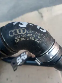 Gebrauchter Audi A6 C6 2.7/3.0 TDI Vakuumschlauch OEM 057103493A
