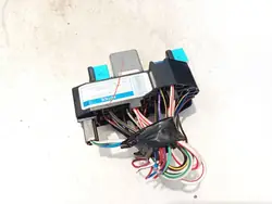 Caixa de Fusíveis Toyota Hilux 2013 2.5L 90987t2002