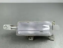 Luz de marcha à ré Hyundai Santa Fe V MX5 2025 924A3P6L